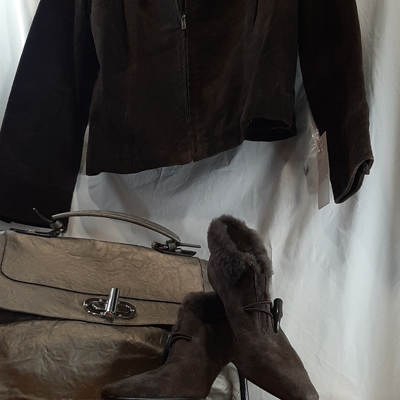 Jacket - Picture 7 of 7